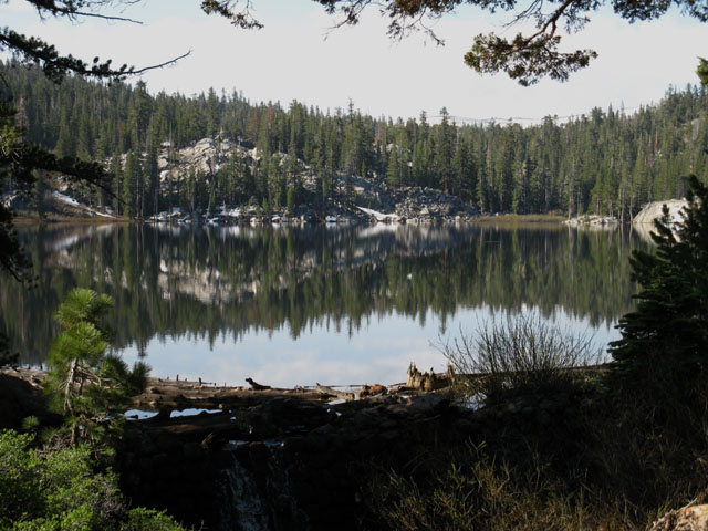 Round Lake backpacking is worth the short but steep hike into Meiss Country Roadless Area out of the Lake Tahoe Basin.